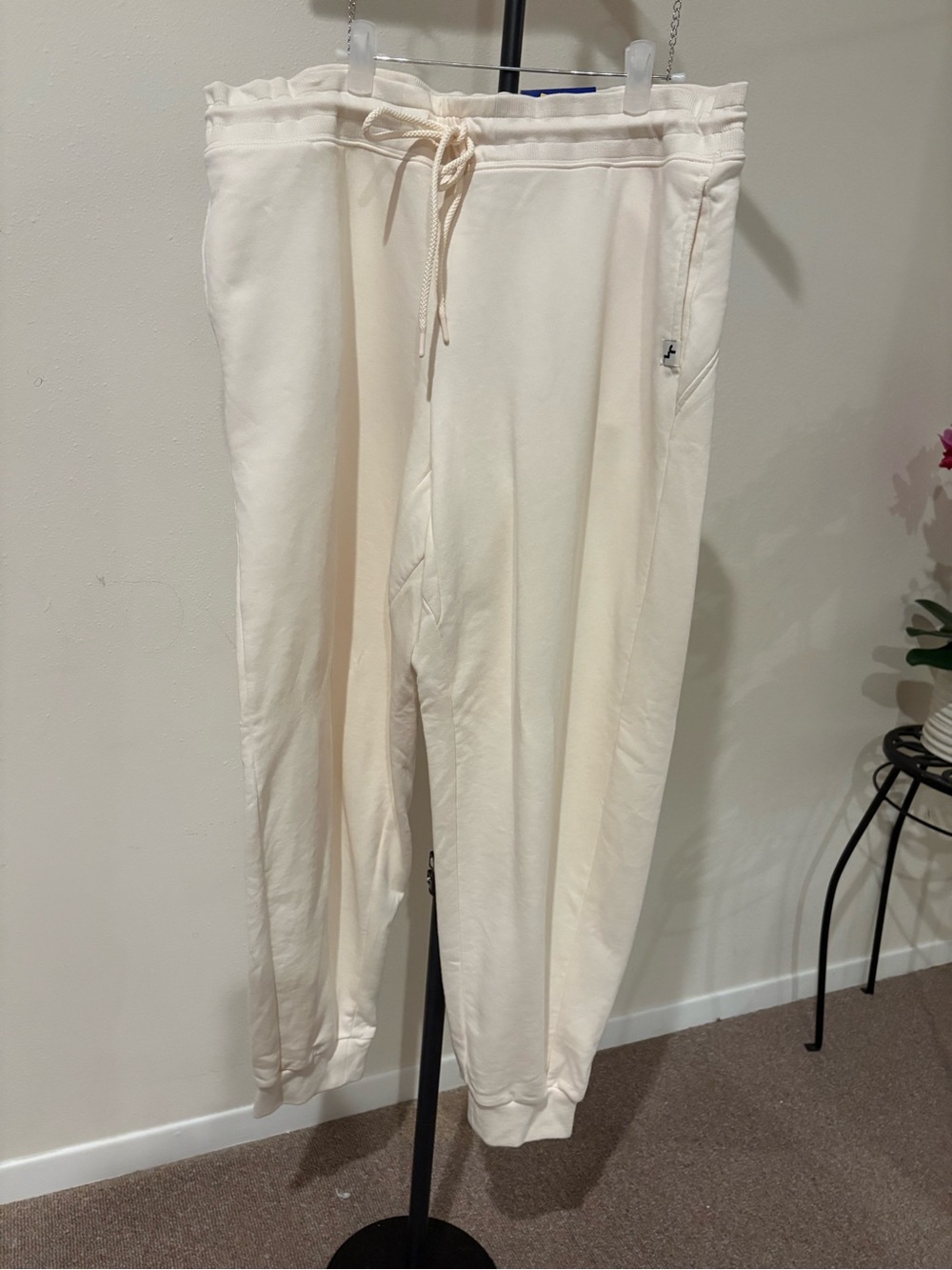 JoyLab Cream Drawstring Joggers XL